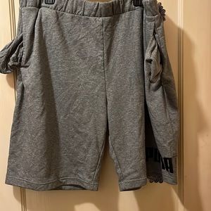 Gently loved men athletic grey Puma shorts Size XXL smoke free